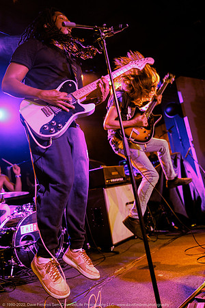 20221113 DFA & The OBGMs at Union Stage 0557