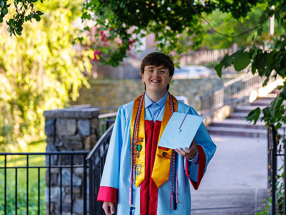 20250810 Noah Shea Graduation-Senior Photos 2844