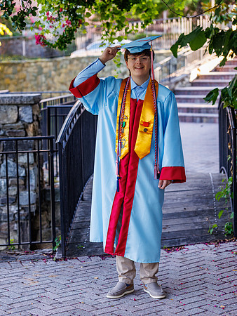 20250810 Noah Shea Graduation-Senior Photos 0245