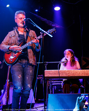 20251026 Juliet Lloyd at Jammin' Java 4668