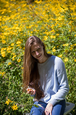 20200921 Katrina at Kent Gardens Park 0947