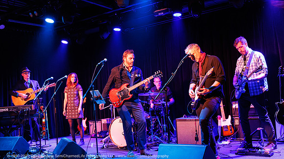 20251129 Mark Williams and Friends at Jammin' Java 8202