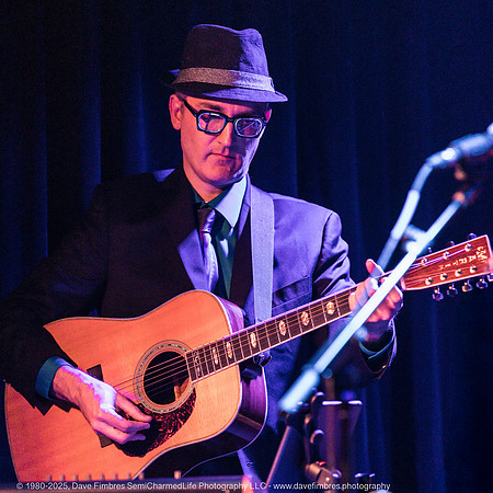 20251129 Mark Williams and Friends at Jammin' Java 6063