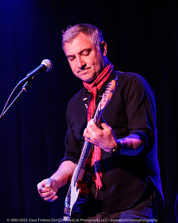 20251129 Mark Williams and Friends at Jammin' Java 6076