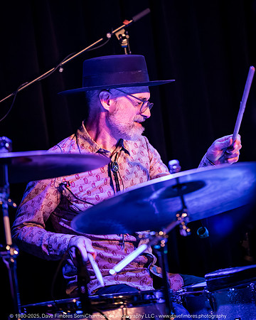 20251128 Bobby Thompson Band at Jammin' Java 5951