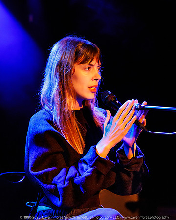 20250528 Julie Byrne at Union Stage 0538