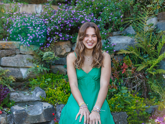 20231022 Jocelyn Brooks at Bishop's Garden 9761
