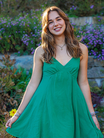 20231022 Jocelyn Brooks at Bishop's Garden 9836