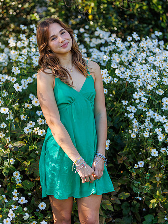 20231022 Jocelyn Brooks at Bishop's Garden 8220