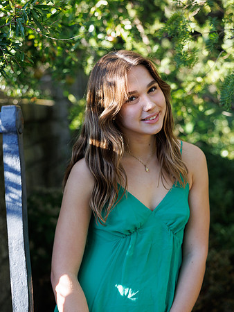 20231022 Jocelyn Brooks at Bishop's Garden 0018