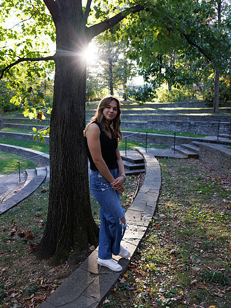 20231022 Jocelyn Brooks at Bishop's Garden 0060