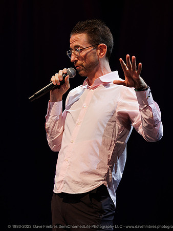 20230601 Neal Brennan at Howard Theatre 5929