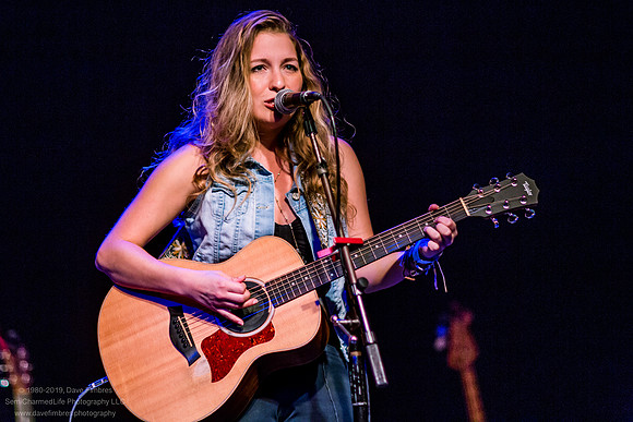 20181104 Jammin' Java - Six Sister Songwriter Showcase 5639