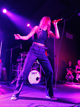 20230530 Taylor Acorn at Union Stage 9311