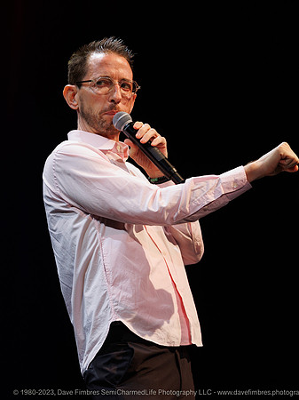 20230601 Neal Brennan at Howard Theatre 5844
