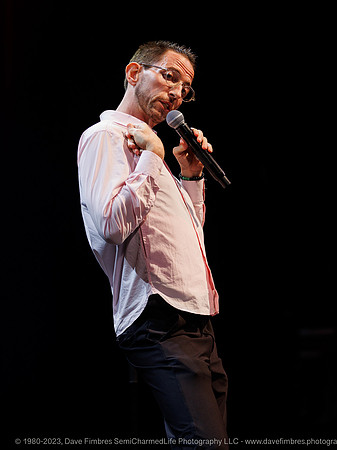20230601 Neal Brennan at Howard Theatre 5960
