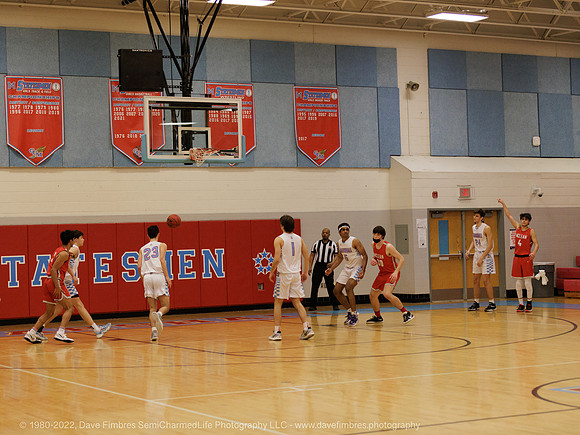 20220114 DRF Basketball MHS at GMHS 0181