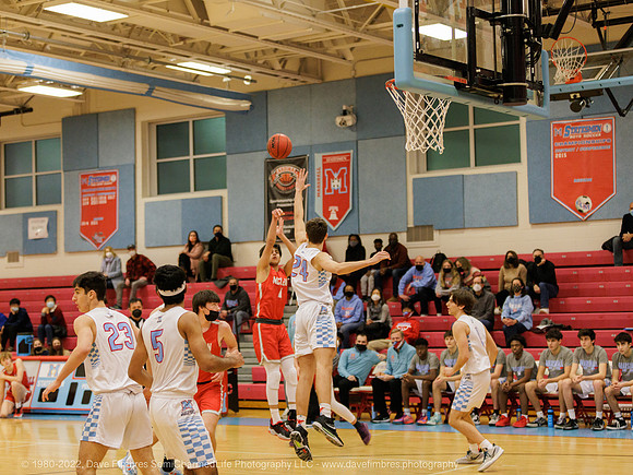 20220114 DRF Basketball MHS at GMHS 0017