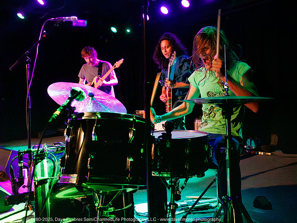 20250616 Deerhoof at Union Stage 0818-Enhanced-NR