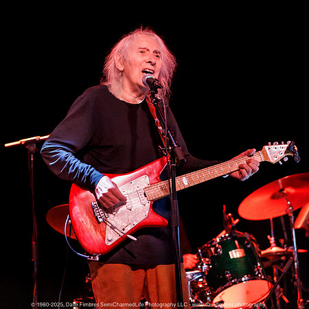 20250115 Albert Lee at Jammin' Java 8182