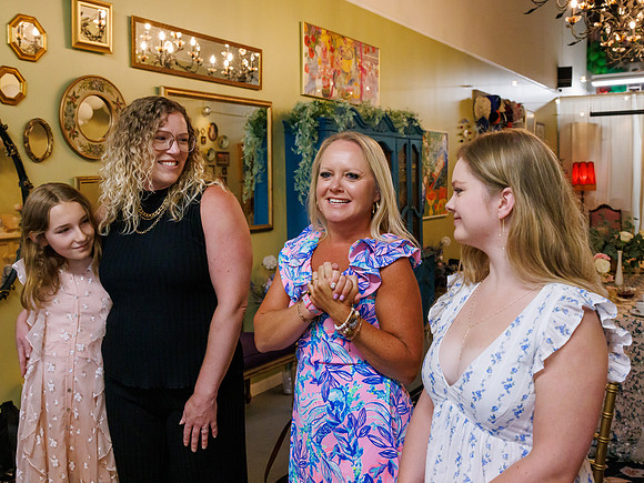 20220611 TWMB Emily Bridal Shower 0545