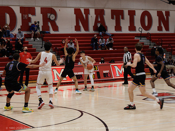 20220113 DRF Basketball Lewis at MHS 9896