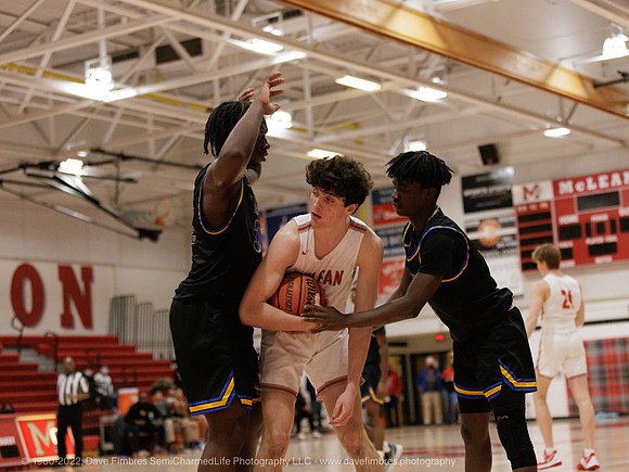 20220113 DRF Basketball Lewis at MHS 9971