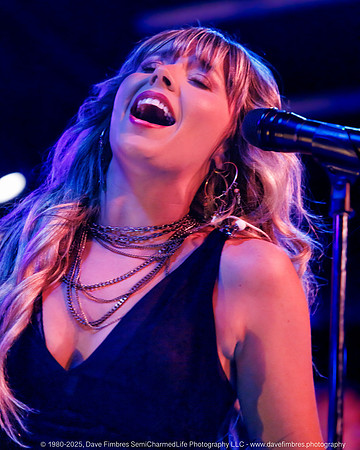 20250424 Parker Barrow at Jammin' Java 2125-2