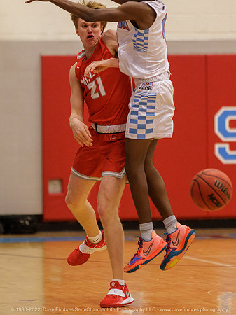20220114 DRF Basketball MHS at GMHS 0091
