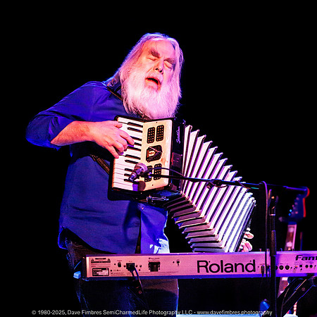 20250115 Albert Lee at Jammin' Java 8315